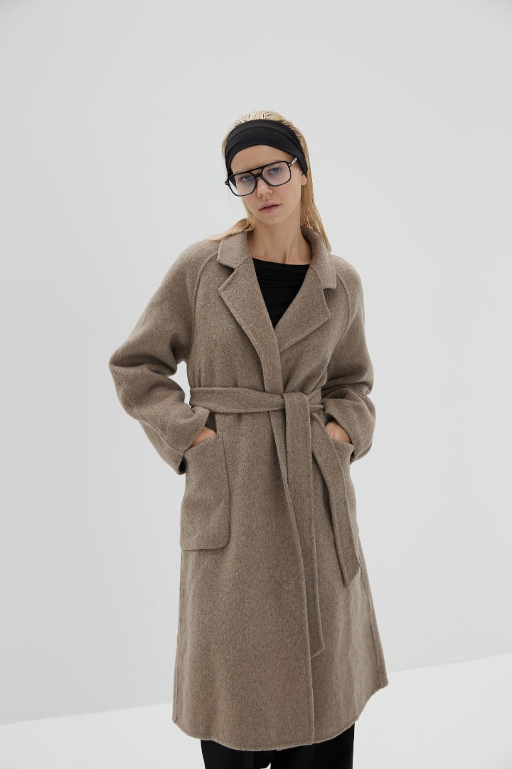 Пальто женское из шерсти мериноса коричневый YA TREND